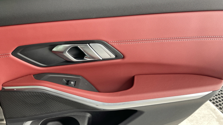 BMW 3 Series 320i M Sport 4dr Step Auto [Pro Pack] Petrol Saloon